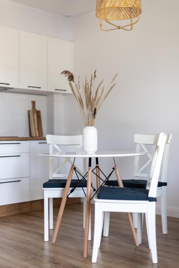Apartamenty Biale Piaski ヤスタルニャ エクステリア 写真